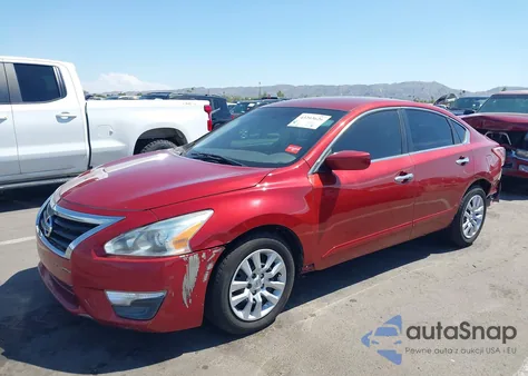 2013 Nissan Altima 2.5 S из США, поврежденный, VIN 1N4AL3AP5DN586170
